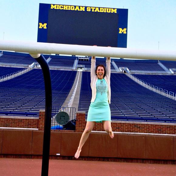 Meet your Posher, Taylor - Picture 1 of 1